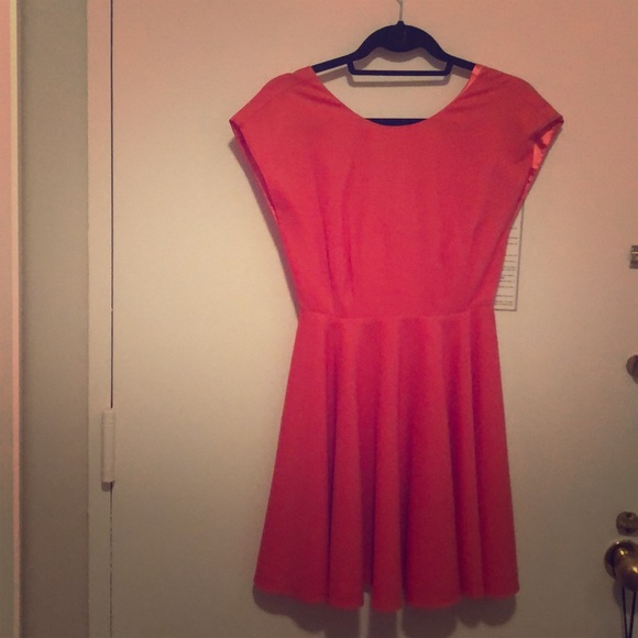 Coral Cap Sleeve Dress - Picture 2 of 3